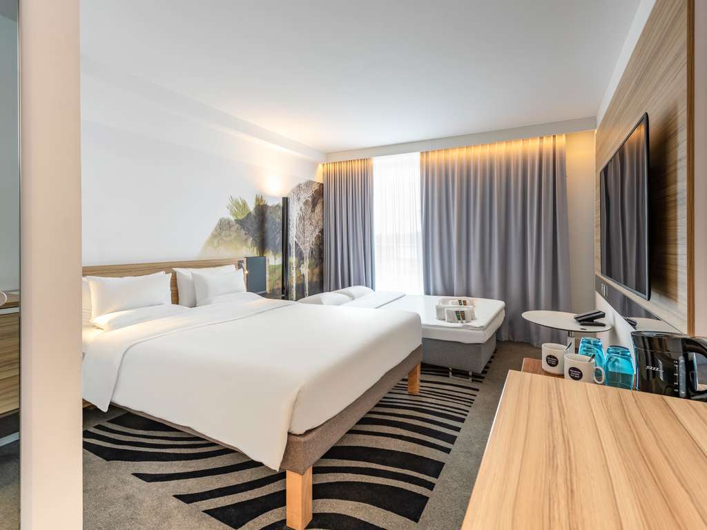 Junalla Wieniin hotelli