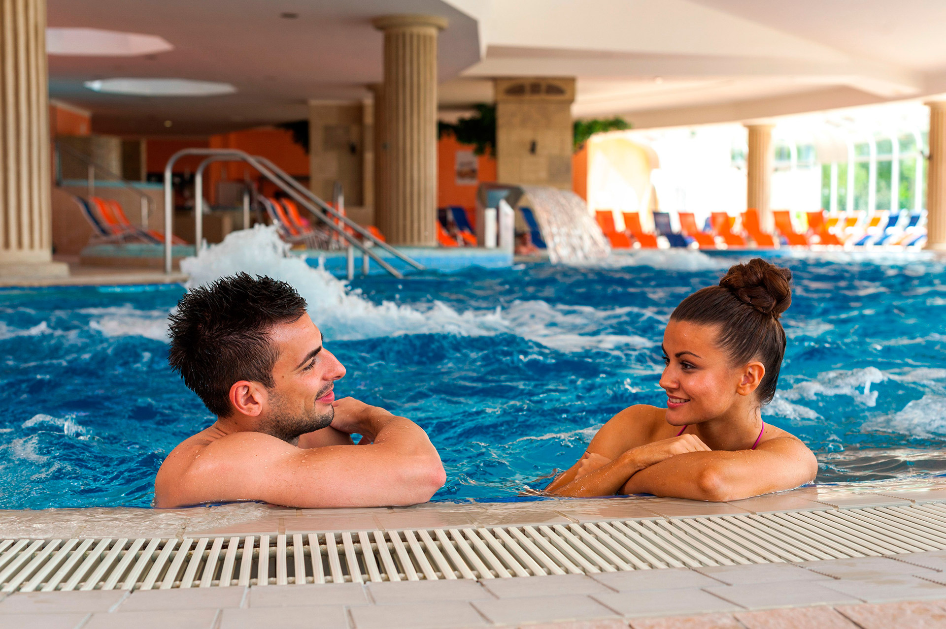 Kylpylamatka-Sloveniaan-allas